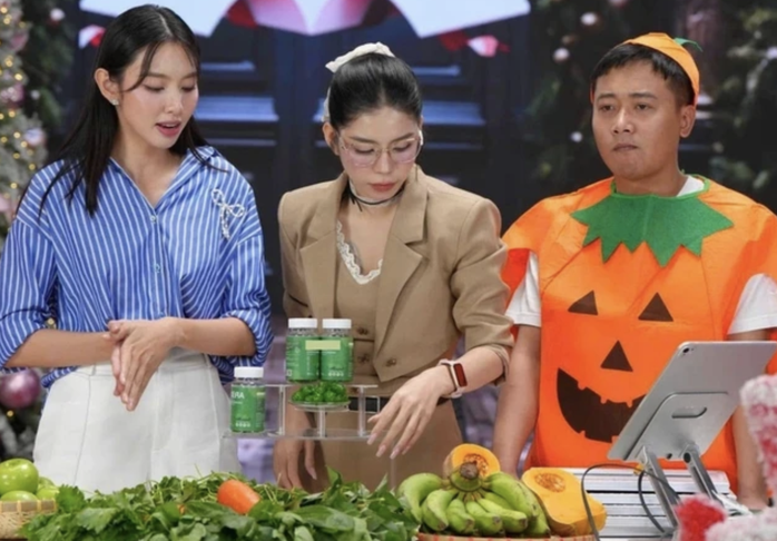 Hằng Du Mục bị bắt, trách nhiệm của hoa hậu Thùy Tiên ra sao?- Ảnh 2. Hằng Du Mục bị bắt, trách nhiệm của hoa hậu Thùy Tiên ra sao?- Ảnh 2.