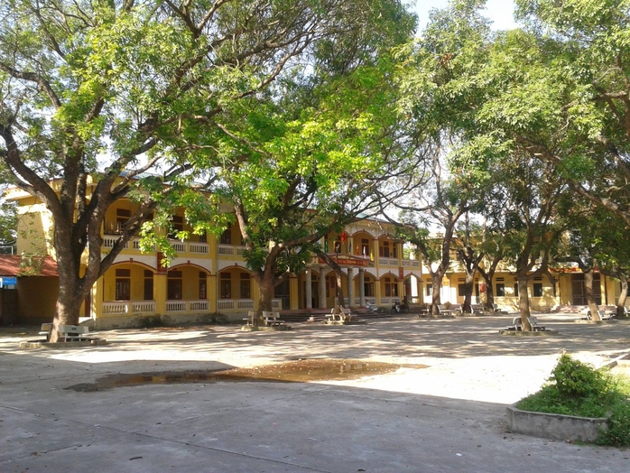 Bài dự thi Cuộc thi viết "Người thầy kính yêu": Cô đã thắp lên những ước mơ- Ảnh 2. Bài dự thi Cuộc thi viết "Người thầy kính yêu": Cô đã thắp lên những ước mơ- Ảnh 2.