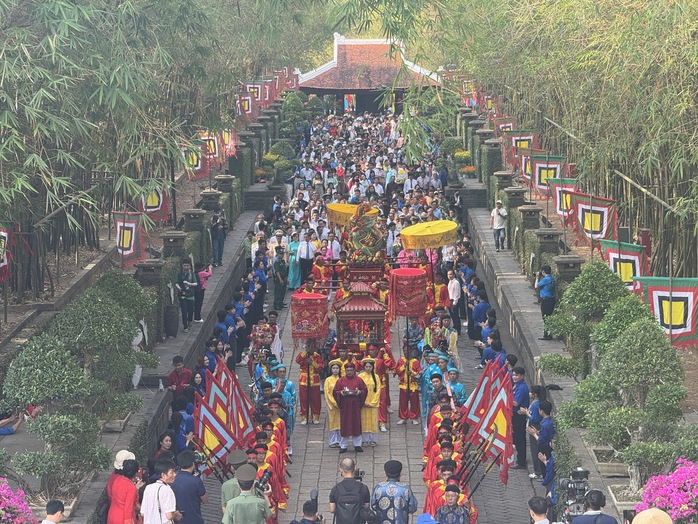 Khẳng định giá trị thiêng liêng về dựng nước, giữ nước- Ảnh 1. Khẳng định giá trị thiêng liêng về dựng nước, giữ nước- Ảnh 1.