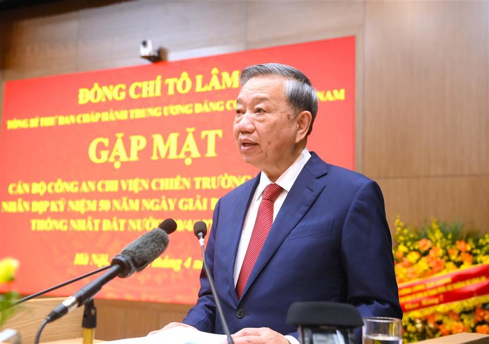Tổng Bí thư Tô Lâm gặp mặt cán bộ Công an chi viện chiến trường miền Nam- Ảnh 1. Tổng Bí thư Tô Lâm gặp mặt cán bộ Công an chi viện chiến trường miền Nam- Ảnh 1.
