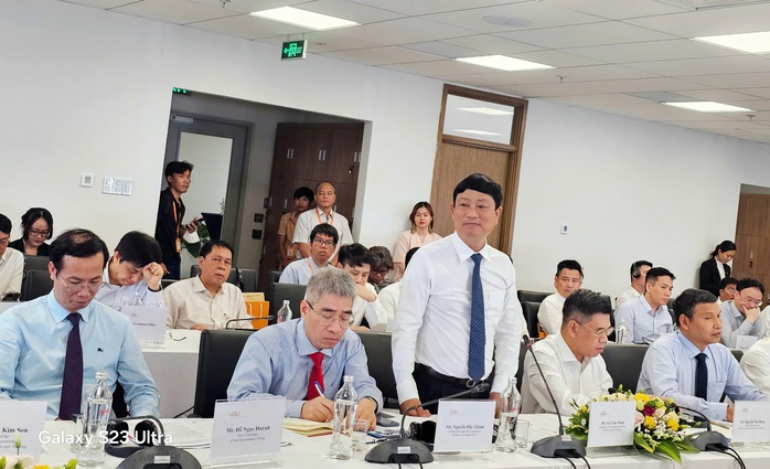 Hình ảnh Phó Thủ tướng Thường trực Nguyễn Hòa Bình thăm và làm việc tại Trường Đại học Việt Đức- Ảnh 14. Hình ảnh Phó Thủ tướng Thường trực Nguyễn Hòa Bình thăm và làm việc tại Trường Đại học Việt Đức- Ảnh 14.