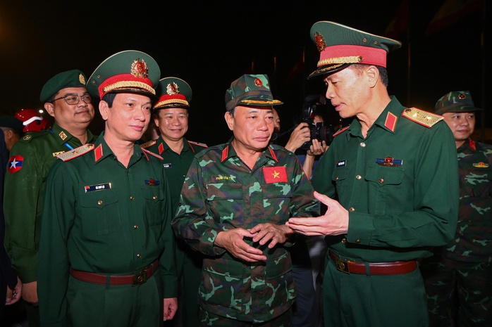 Lực lượng cứu hộ hoàn thành nhiệm vụ tại Myanmar, về nước an toàn- Ảnh 5. Lực lượng cứu hộ hoàn thành nhiệm vụ tại Myanmar, về nước an toàn- Ảnh 5.