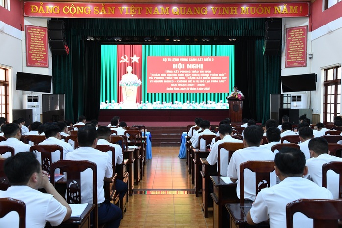 Nhiều phong trào thi đua của Vùng Cảnh sát biển 2 đạt hiệu quả cao- Ảnh 1. Nhiều phong trào thi đua của Vùng Cảnh sát biển 2 đạt hiệu quả cao- Ảnh 1.