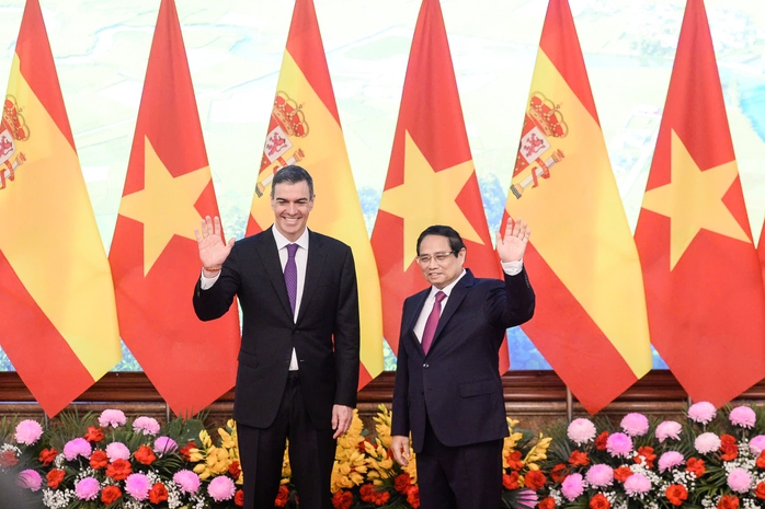 Thủ tướng Phạm Minh Chính chủ trì Lễ đón Thủ tướng Tây Ban Nha- Ảnh 11. Thủ tướng Phạm Minh Chính chủ trì Lễ đón Thủ tướng Tây Ban Nha- Ảnh 11.