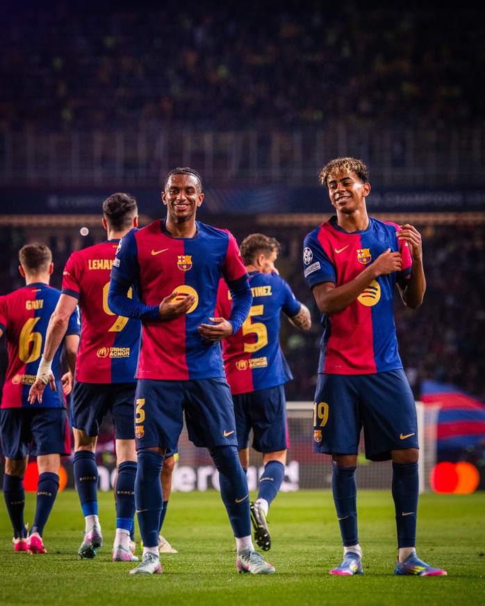 Lamine Yamal tiếp tục "nổ súng", Barca rộng cửa vào bán kết Champions League- Ảnh 4. Lamine Yamal tiếp tục "nổ súng", Barca rộng cửa vào bán kết Champions League- Ảnh 4.
