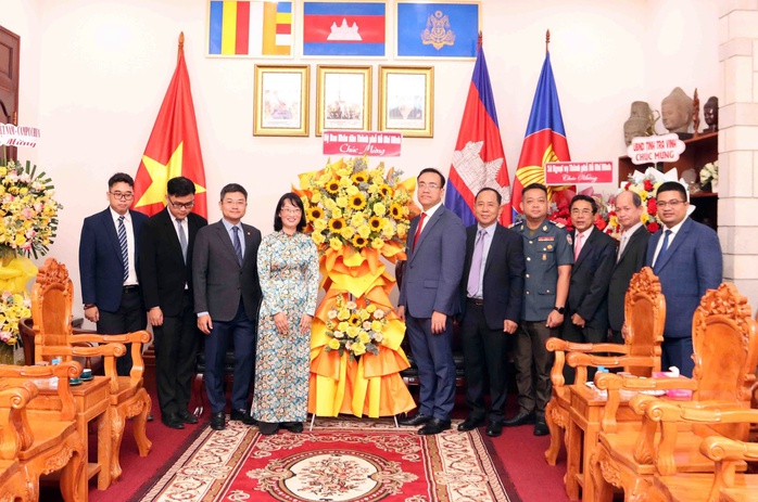 TP HCM thúc đẩy hợp tác với các địa phương Campuchia- Ảnh 1. TP HCM thúc đẩy hợp tác với các địa phương Campuchia- Ảnh 1.