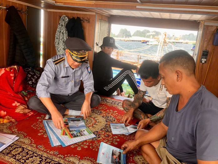 Ngăn chặn tàu cá "3 không" - Ảnh 1.