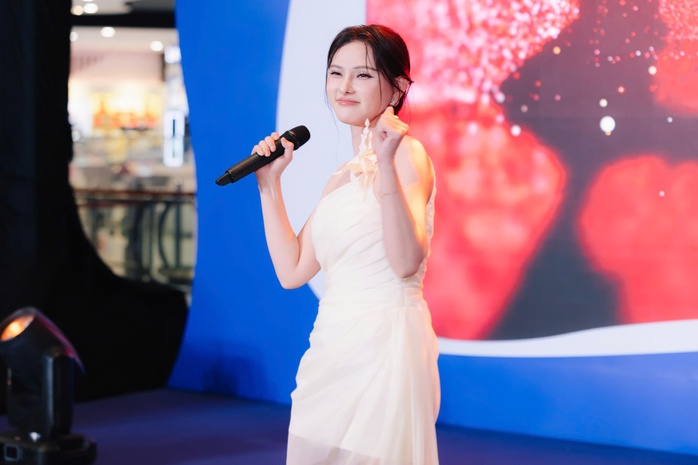 Nhan sắc Thu Thủy sau hai lần sinh con - Ảnh 1.