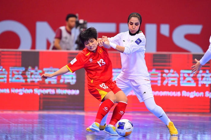 Futsal nữ Việt Nam và Iran chia điểm, chủ nhà World Cup đại bại- Ảnh 1. Futsal nữ Việt Nam và Iran chia điểm, chủ nhà World Cup đại bại- Ảnh 1.