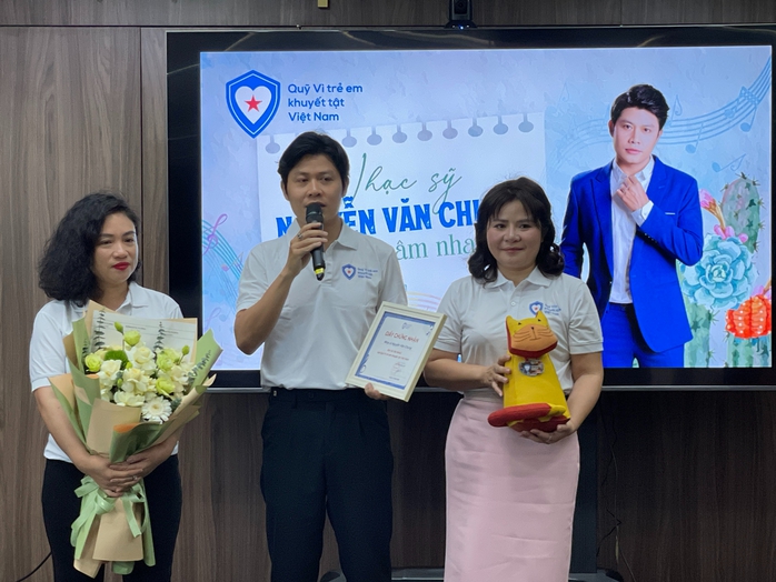 Tác giả "Viết tiếp câu chuyện hòa bình" nhận thêm vai trò mới- Ảnh 2. Tác giả "Viết tiếp câu chuyện hòa bình" nhận thêm vai trò mới- Ảnh 2.