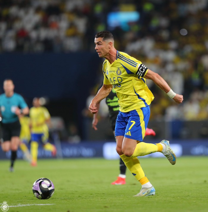 Ronaldo có thể rời Al-Nassr đến Al-Hilal- Ảnh 1. Ronaldo có thể rời Al-Nassr đến Al-Hilal- Ảnh 1.