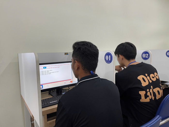TP HCM: Tin vui cho người dân quan tâm đến sát hạch, cấp giấy phép lái xe - Ảnh 2.