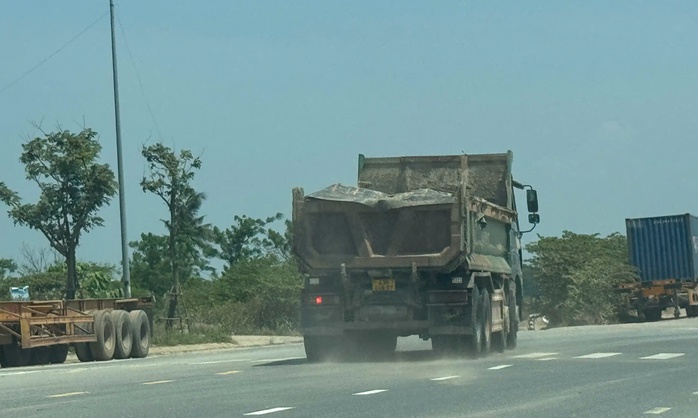 Đà Nẵng: Tạm dừng tiếp nhận chất thải vào bãi tập kết Hòa Xuân- Ảnh 2. Đà Nẵng: Tạm dừng tiếp nhận chất thải vào bãi tập kết Hòa Xuân- Ảnh 2.