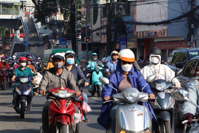 Đường Quang Trung, Gò Vấp: "Điểm đen" liên tục tai nạn chết người- Ảnh 7. Đường Quang Trung, Gò Vấp: "Điểm đen" liên tục tai nạn chết người- Ảnh 7.