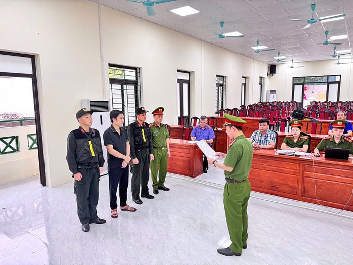 Gần 14.000 m3 cát, sỏi bị đưa đi bán trái phép trong thời gian dài- Ảnh 1. Gần 14.000 m3 cát, sỏi bị đưa đi bán trái phép trong thời gian dài- Ảnh 1.