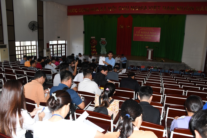Hình ảnh Công an Đồng Nai lần đầu tổ chức kỳ thi sát hạch  lái ô tô- Ảnh 4.