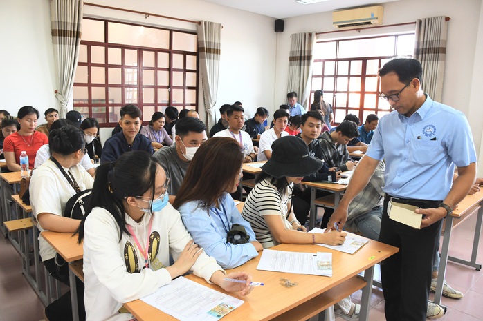 Hình ảnh Công an Đồng Nai lần đầu tổ chức kỳ thi sát hạch  lái ô tô- Ảnh 6.