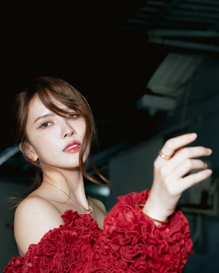 Thiều Bảo Trâm nhận mưa lời khen- Ảnh 1. Thiều Bảo Trâm nhận mưa lời khen- Ảnh 1.
