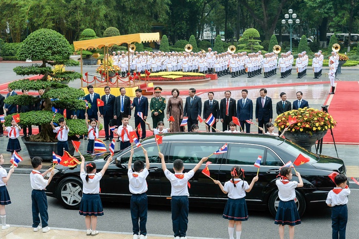 Thủ tướng Phạm Minh Chính chủ trì lễ đón Thủ tướng Thái Lan- Ảnh 4. Thủ tướng Phạm Minh Chính chủ trì lễ đón Thủ tướng Thái Lan- Ảnh 4.