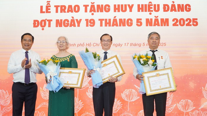 Học và làm theo Bác góp phần phát triển đơn vị, lan tỏa những giá trị tốt đẹp- Ảnh 1.