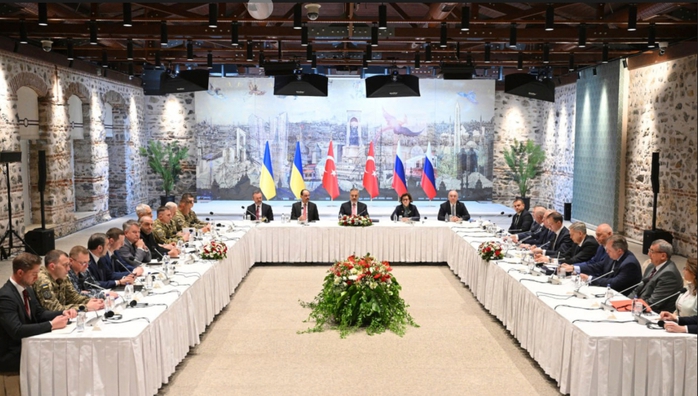 Điện Kremlin: Hai nhà lãnh đạo Nga và Ukraina có thể gặp nhau- Ảnh 1. Điện Kremlin: Hai nhà lãnh đạo Nga và Ukraina có thể gặp nhau- Ảnh 1.