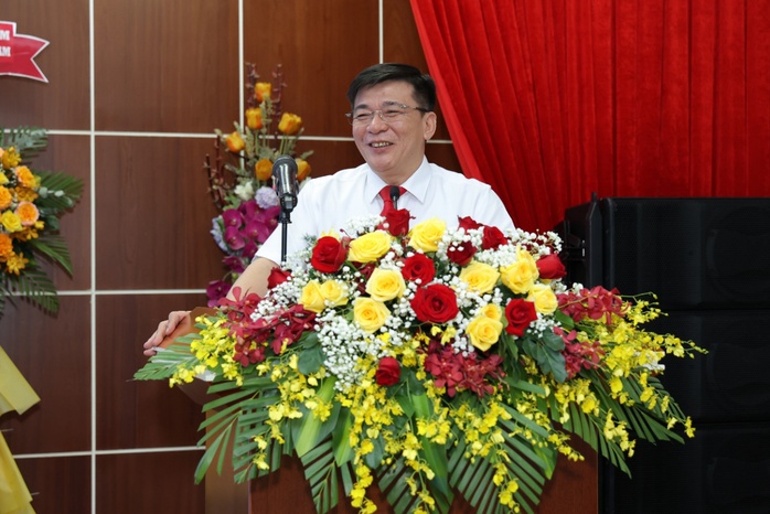 Dòng điện không ngừng vươn xa để 50 năm thắp sáng phương Nam- Ảnh 2. Dòng điện không ngừng vươn xa để 50 năm thắp sáng phương Nam- Ảnh 2.
