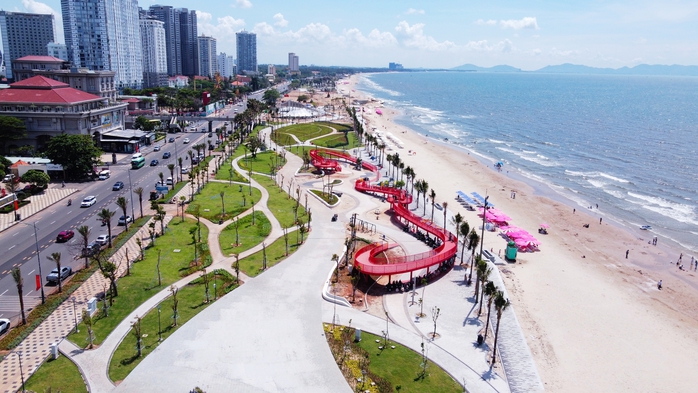 Bãi Sau Vũng Tàu "thay áo mới" trước mùa cao điểm du lịch - Ảnh 9. Bãi Sau Vũng Tàu "thay áo mới" trước mùa cao điểm du lịch - Ảnh 9.