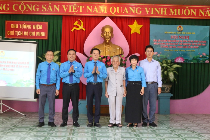 LĐLĐ Khánh Hoà đẩy mạnh học tập, làm theo lời Bác- Ảnh 4.