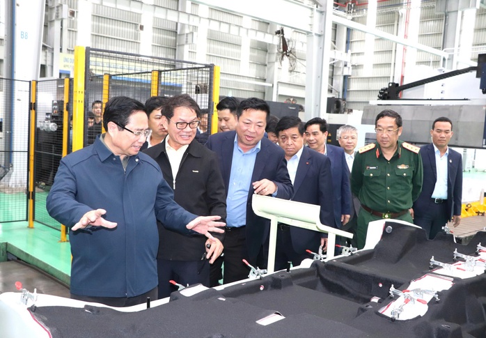 Thủ tướng "đặt hàng" THACO nghiên cứu, sản xuất tàu đường sắt tốc độ cao - Ảnh 9.