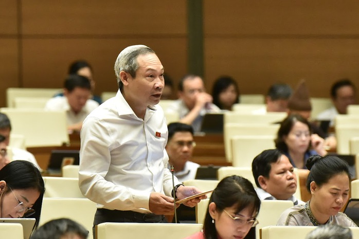 Đại biểu Quốc hội: Người từ 16 tuổi góp vốn mở quán trà sữa được không?- Ảnh 1.