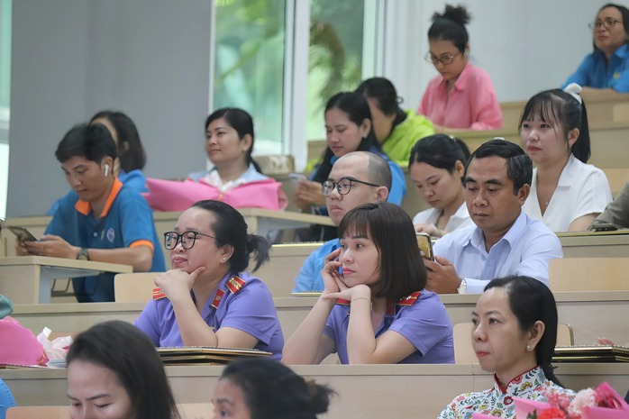 Tuyên dương 77 tập thể, cá nhân học tập, làm theo Bác - Ảnh 3.