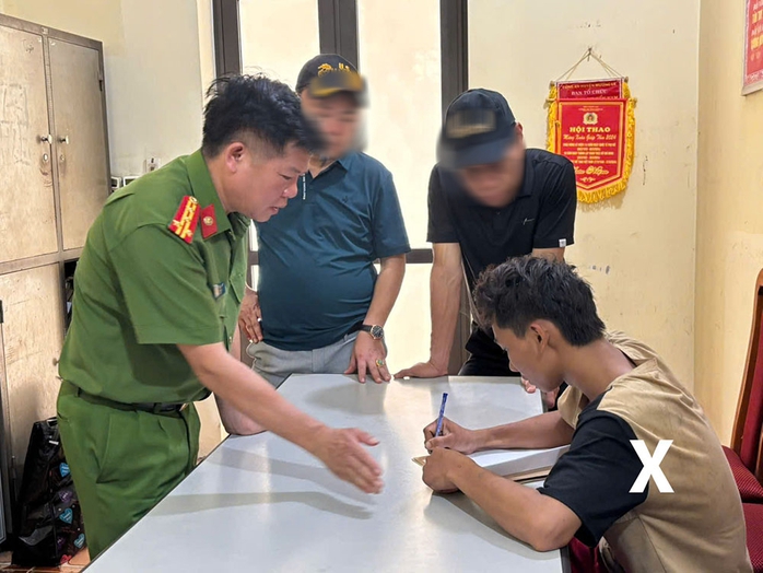 Lời khai của nghi phạm dùng dao sát hại dã man tổ trưởng an ninh trật tự - Ảnh 1.