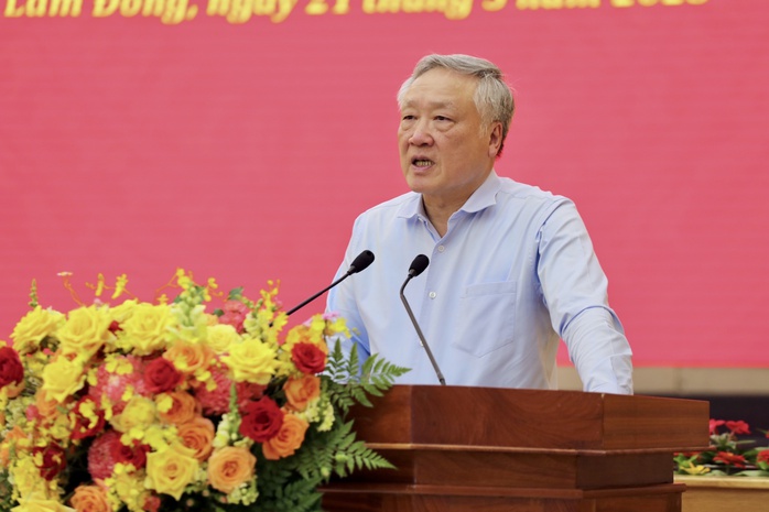 Phó thủ tướng Nguyễn Hòa Bình: Ở lại làm tiếp hay nghỉ công tác đều phải vì lợi ích chung - Ảnh 4.