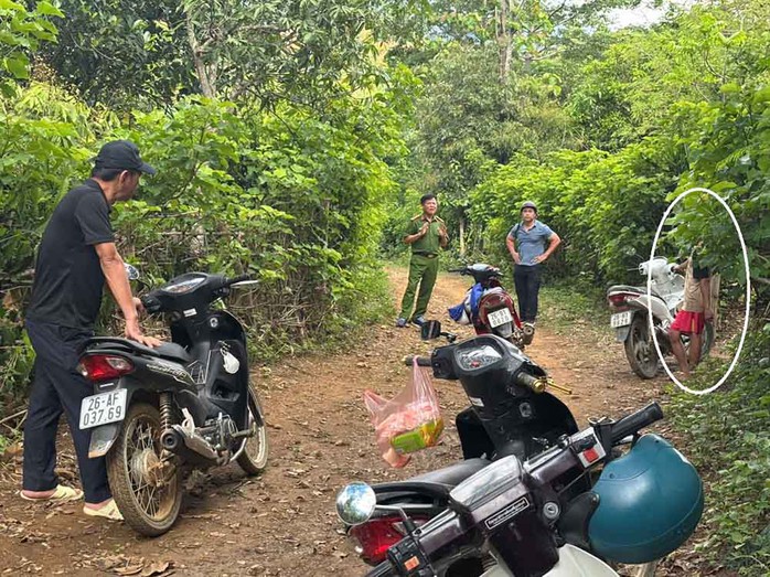 Lời khai của nghi phạm dùng dao sát hại dã man tổ trưởng an ninh trật tự - Ảnh 2.