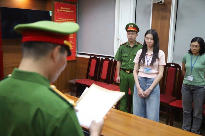 Từ vụ hoa hậu Nguyễn Thúc Thuỳ Tiên bị bắt: Mất tiền, uy tín và tự do - Ảnh 1.