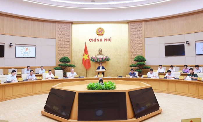 Xây dựng pháp luật với tư duy phục vụ- Ảnh 1. Xây dựng pháp luật với tư duy phục vụ- Ảnh 1.