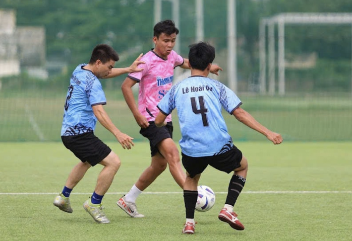 Press Cup 2025: Báo Người Lao Động giành vé dự bán kết- Ảnh 3. Press Cup 2025: Báo Người Lao Động giành vé dự bán kết- Ảnh 3.