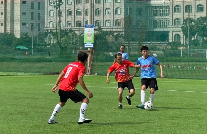Press Cup 2025: Báo Người Lao Động giành vé dự bán kết- Ảnh 1. Press Cup 2025: Báo Người Lao Động giành vé dự bán kết- Ảnh 1.