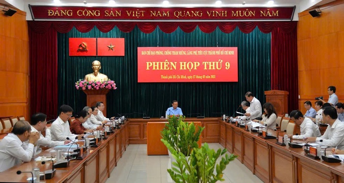 TP HCM: "bịt kín" các "lỗ hổng" làm phát sinh tham nhũng, "tham nhũng vặt", "sách nhiễu", "vòi vĩnh" - Ảnh 1.