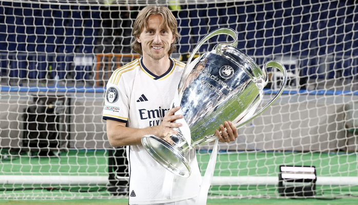 Luka Modric chính thức chia tay Real Madrid sau 13 năm - Ảnh 2.