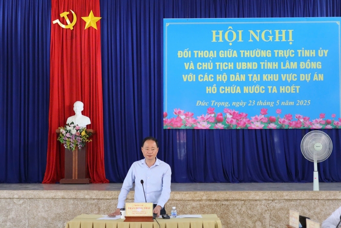 Chủ tịch UBND tỉnh Lâm Đồng đối thoại với người dân tại dự án gần 1.000 tỉ đồng - Ảnh 1.
