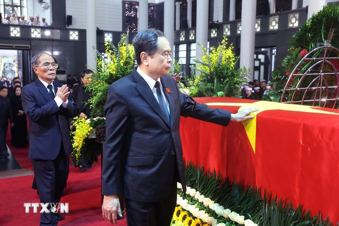 Lễ Quốc tang nguyên Chủ tịch nước Trần Đức Lương- Ảnh 10. Lễ Quốc tang nguyên Chủ tịch nước Trần Đức Lương- Ảnh 10.