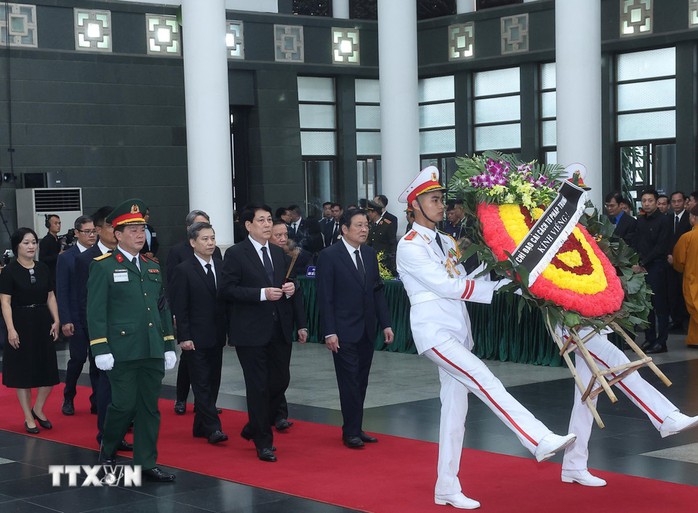 Lễ Quốc tang nguyên Chủ tịch nước Trần Đức Lương- Ảnh 13. Lễ Quốc tang nguyên Chủ tịch nước Trần Đức Lương- Ảnh 13.
