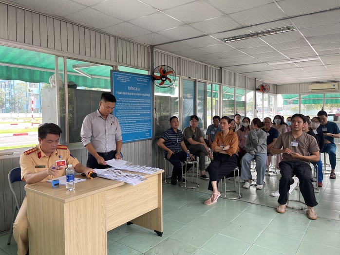 CSGT TP HCM đang giải quyết 119.000 hồ sơ sát hạch thế nào? - Ảnh 3.