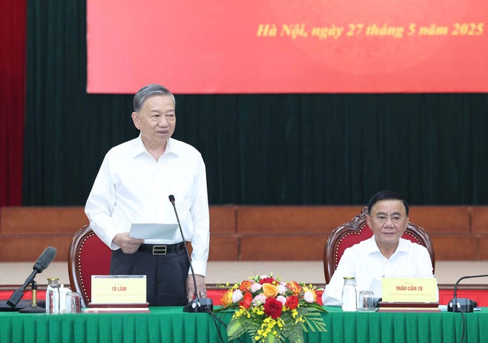 Bảo đảm bộ máy mới của hệ thống chính trị vận hành thông suốt- Ảnh 1. Bảo đảm bộ máy mới của hệ thống chính trị vận hành thông suốt- Ảnh 1.