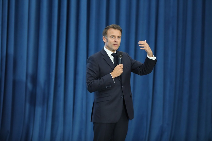 Tổng thống Macron: Pháp sẽ tăng gấp đôi số lượng học sinh, sinh viên trao đổi với Việt Nam - Ảnh 2.