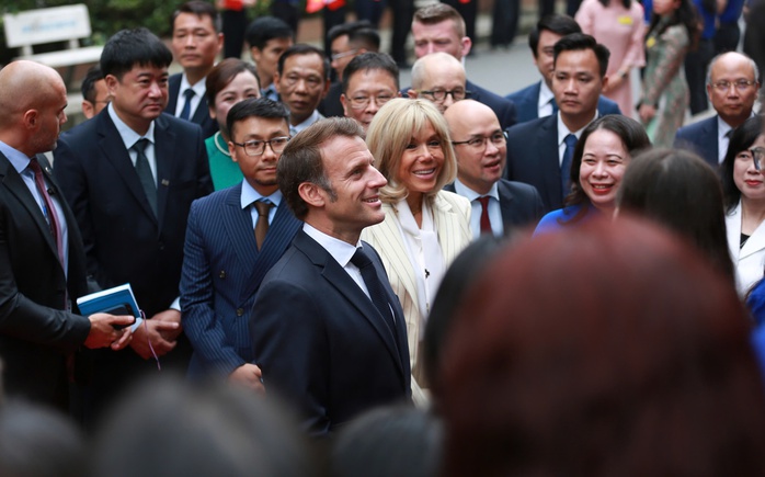 Tổng thống Macron: Pháp sẽ tăng gấp đôi số lượng học sinh, sinh viên trao đổi với Việt Nam - Ảnh 7.