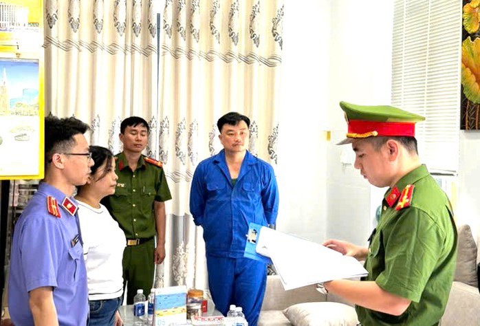 Hình ảnh bắt chủ tịch một phường ở Đồng Nai và các thuộc cấp- Ảnh 2. Hình ảnh bắt chủ tịch một phường ở Đồng Nai và các thuộc cấp- Ảnh 2.