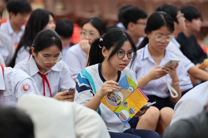 TP HCM thông tin tuyển sinh đầu cấp năm học 2025 - 2026 chi tiết và chính xác - Ảnh 2. TP HCM thông tin tuyển sinh đầu cấp năm học 2025 - 2026 chi tiết và chính xác - Ảnh 2.