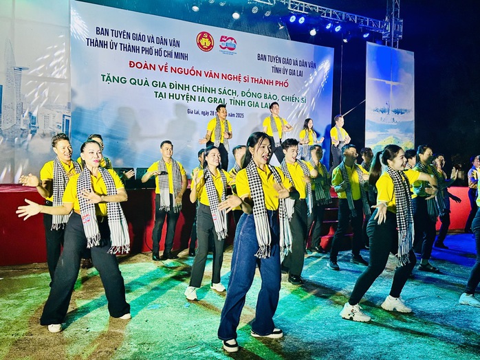 Hành trình về nguồn thấm đẫm nghĩa tình tại huyện Ia Grai, Gia Lai- Ảnh 6. Hành trình về nguồn thấm đẫm nghĩa tình tại huyện Ia Grai, Gia Lai- Ảnh 6.
